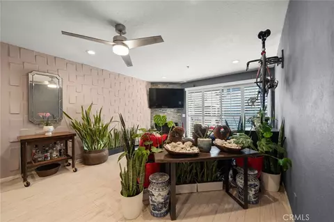 1100 Euclid Ave #210, Long Beach, CA 90804