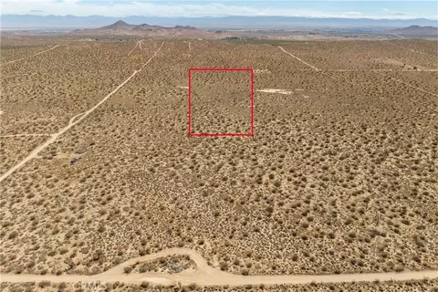 0 Champagne Ave, Mojave, CA 93501 photo 4