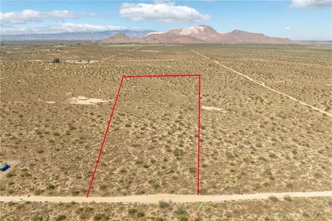 0 Champagne Ave, Mojave, CA 93501 photo 2