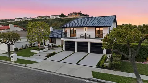 6 Monterey Cir, Corona Del Mar, CA 92625