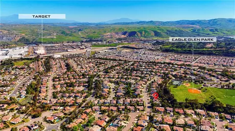 View/Area - 1916 Olympia Flds, Corona, CA 92883 photo 12 of 17