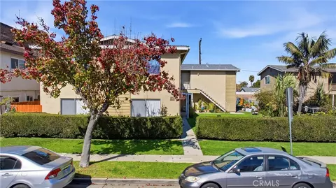 998 Mission, Costa Mesa, CA 92626