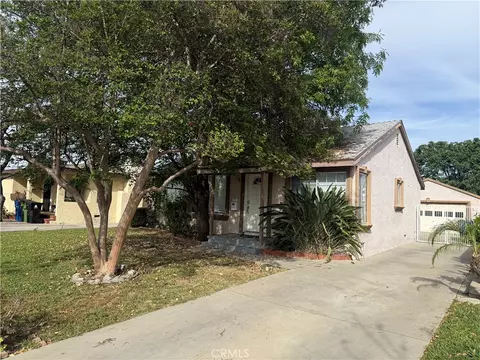 6900 Garden Grv, Reseda, CA 91335