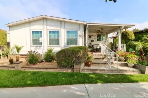 1346 Clear Lake Pl #70, Brea, CA 92821