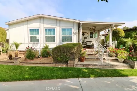 1346 Clear Lake Pl #70, Brea, CA 92821