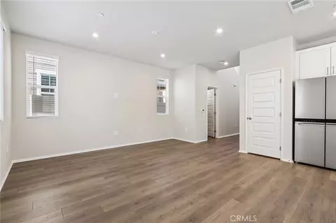 Living - 28255 Via Vendimia, Temecula, CA 92591 photo 3 of 4
