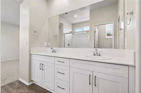 Bath - 28255 Via Vendimia, Temecula, CA 92591 photo 1 of 1