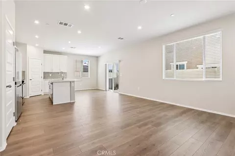 Living - 28255 Via Vendimia, Temecula, CA 92591 photo 1 of 4
