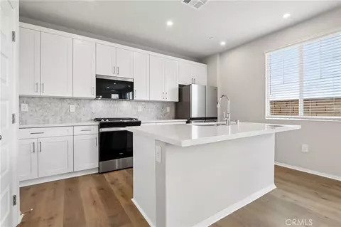 28228 Via Somantano, Temecula, CA 92591 photo 12