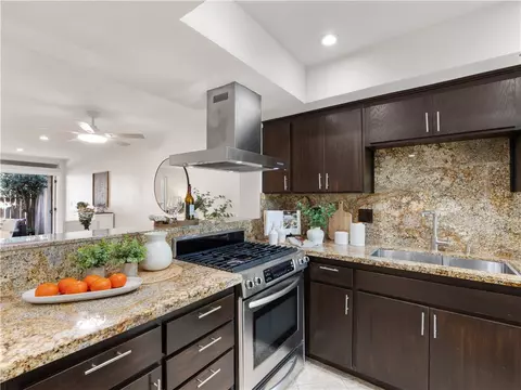 1143 N Broadway, Escondido, CA 92026