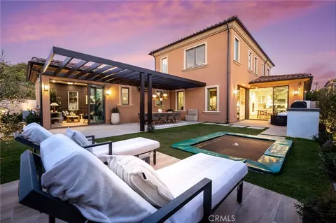 103 Vigna, Irvine, CA 92602