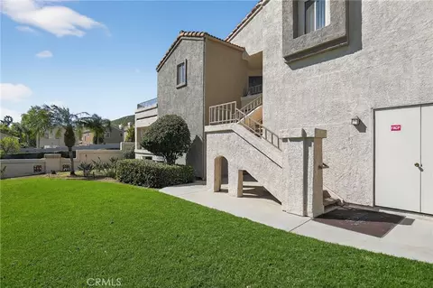 1000 Vista Del Cerro Dr #202, Corona, CA 92879