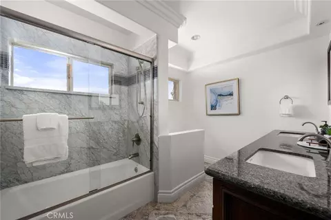 Bath - 39625 Calle Cabernet, Temecula, CA 92591 photo 6 of 9