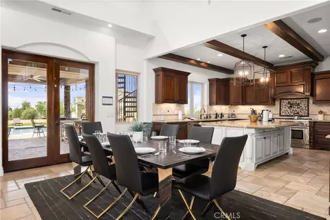Dining - 39625 Calle Cabernet, Temecula, CA 92591 photo 2 of 2