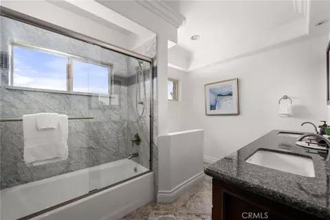 Bath - 39625 Calle Cabernet, Temecula, CA 92591 photo 6 of 8