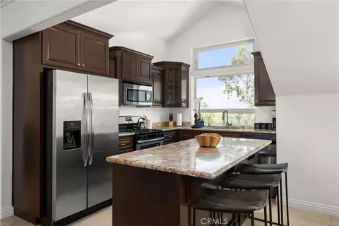 Kitchen - 39625 Calle Cabernet, Temecula, CA 92591 photo 5 of 5