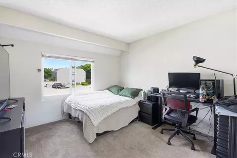 Other - 44 Fallbrook, Irvine, CA 92604 photo 3 of 10