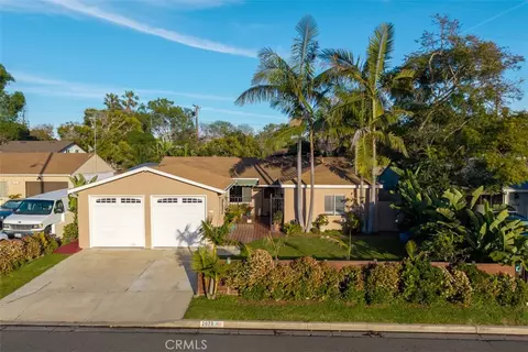 2070 President, Costa Mesa, CA 92627