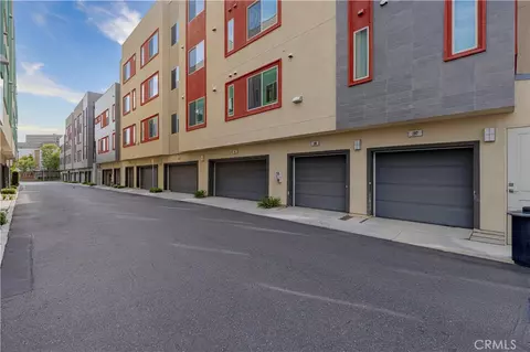 Exterior - 199 Bowery, Irvine, CA 92612 photo 2 of 3