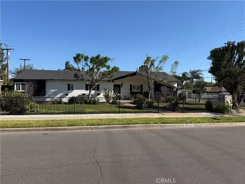 12472 Woodlawn Ave, Tustin, CA 92780