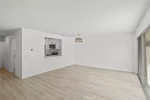 Living - 4719 Knickerbocker, Riverside, CA 92501 photo 5 of 5