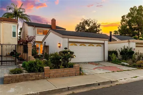 54 Willow Tree, Irvine, CA 92612