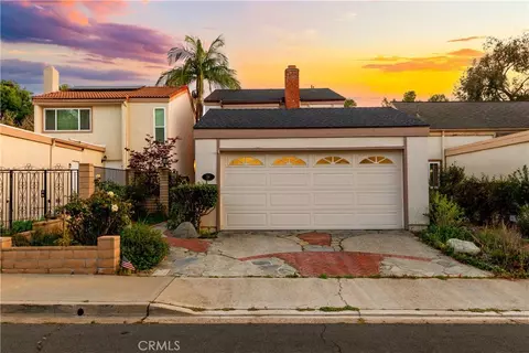 54 Willow Tree, Irvine, CA 92612