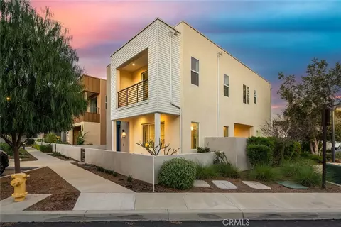 446 Chorus, Irvine, CA 92618