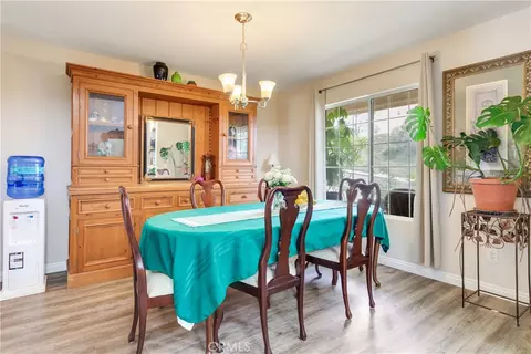 Dining - 43359 Via Sabino, Temecula, CA 92592 photo 2 of 2