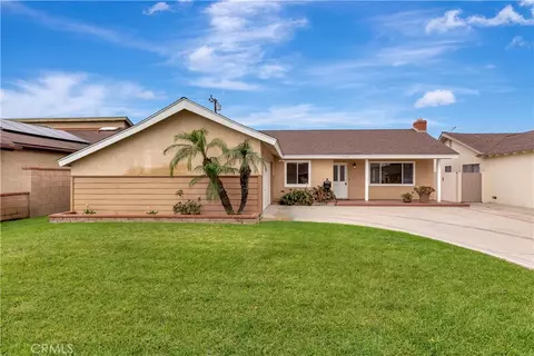 15691 Swan Ln, Huntington Beach, CA 92649