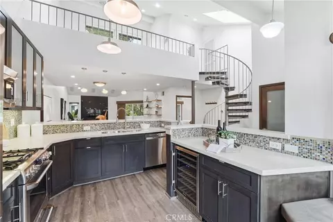 19401 Sunray Ln #204, Huntington Beach, CA 92648