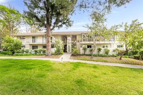 812 Ronda Mendoza, Laguna Woods, CA 92637