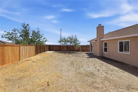 Exterior - 11892 Cornell, Adelanto, CA 92301 photo 5 of 6