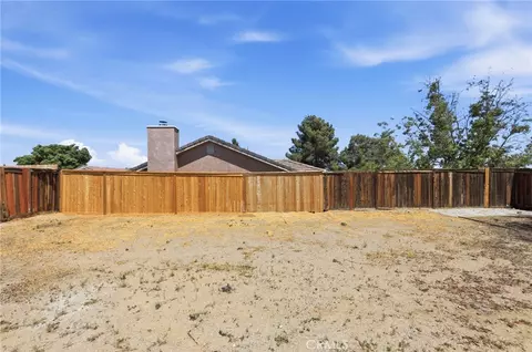 Exterior - 11892 Cornell, Adelanto, CA 92301 photo 6 of 6