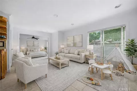 25792 Via Lomas #77, Laguna Hills, CA 92653