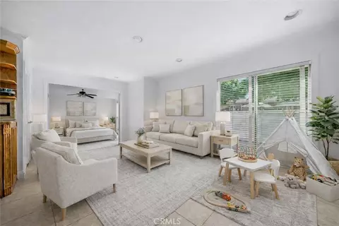 25792 Via Lomas #77, Laguna Hills, CA 92653