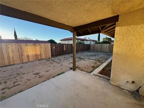 Exterior - 10333 Tamarisk Ave, Hesperia, CA 92345 photo 11 of 19