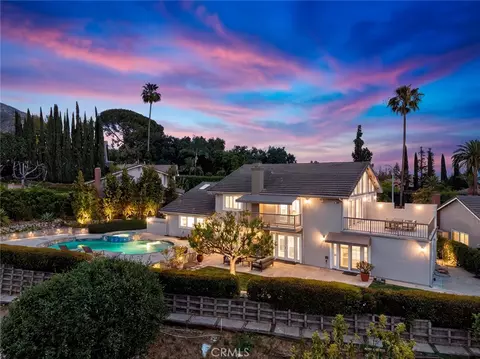 1535 Dove Ct, Pasadena, CA 91107