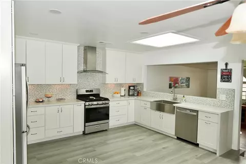 4615 Castana Ave, Lakewood, CA 90712