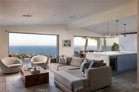 1238 Anacapa Way, Laguna Beach, CA 92651