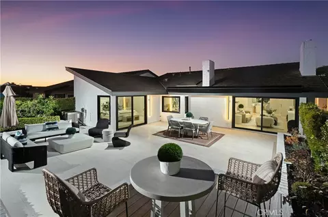 10 White Water Dr, Corona Del Mar, CA 92625
