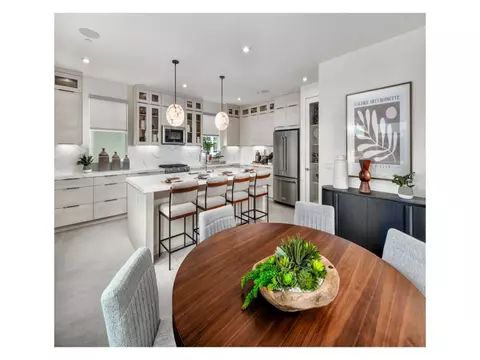 2738 Everly Dr, San Diego, CA 92108