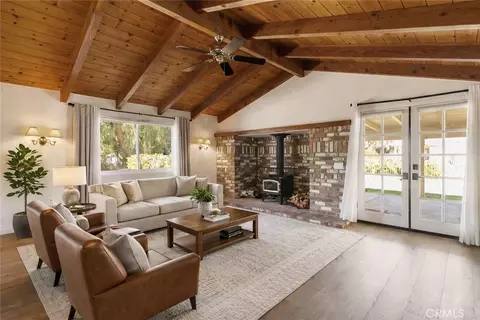 4989 Cochran St, Simi Valley, CA 93063