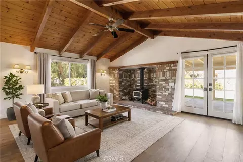 4989 Cochran St, Simi Valley, CA 93063