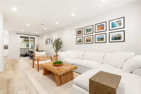 55 Sanctuary Ln, Mission Viejo, CA 92692