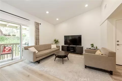 23261 La Glorieta #73, Mission Viejo, CA 92691