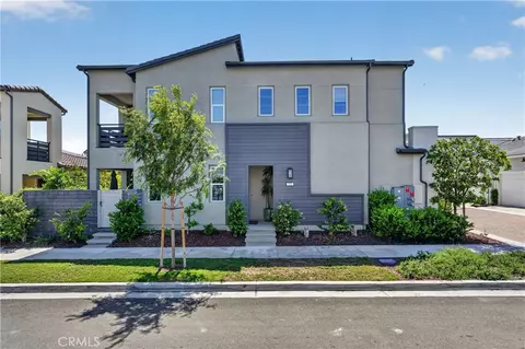 752 Sunrise Rd, Rancho Mission Viejo, CA 92694