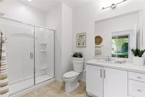 Bath - 600 Shadowbrook, Lake Forest, CA 92610 photo 4 of 4