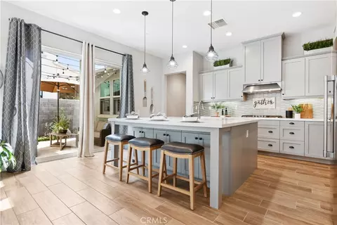 27 Alienta Ln, Rancho Mission Viejo, CA 92694