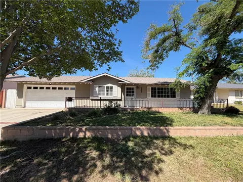 9943 Oso Ave, Chatsworth, CA 91311